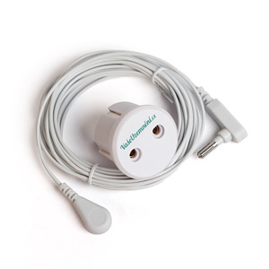 Uzemňující zásuvka s kabelem